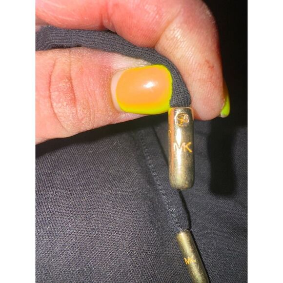 Michael kors MK plus size 3xl sequin circle logo hooded short/top - Picture 4 of 4